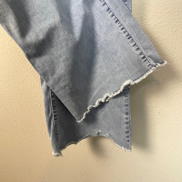 NYDJ Teresa Wide Leg Cropped Jeans Light Wash Frayed Hem Women's Size 14 - Picture 2 of 10